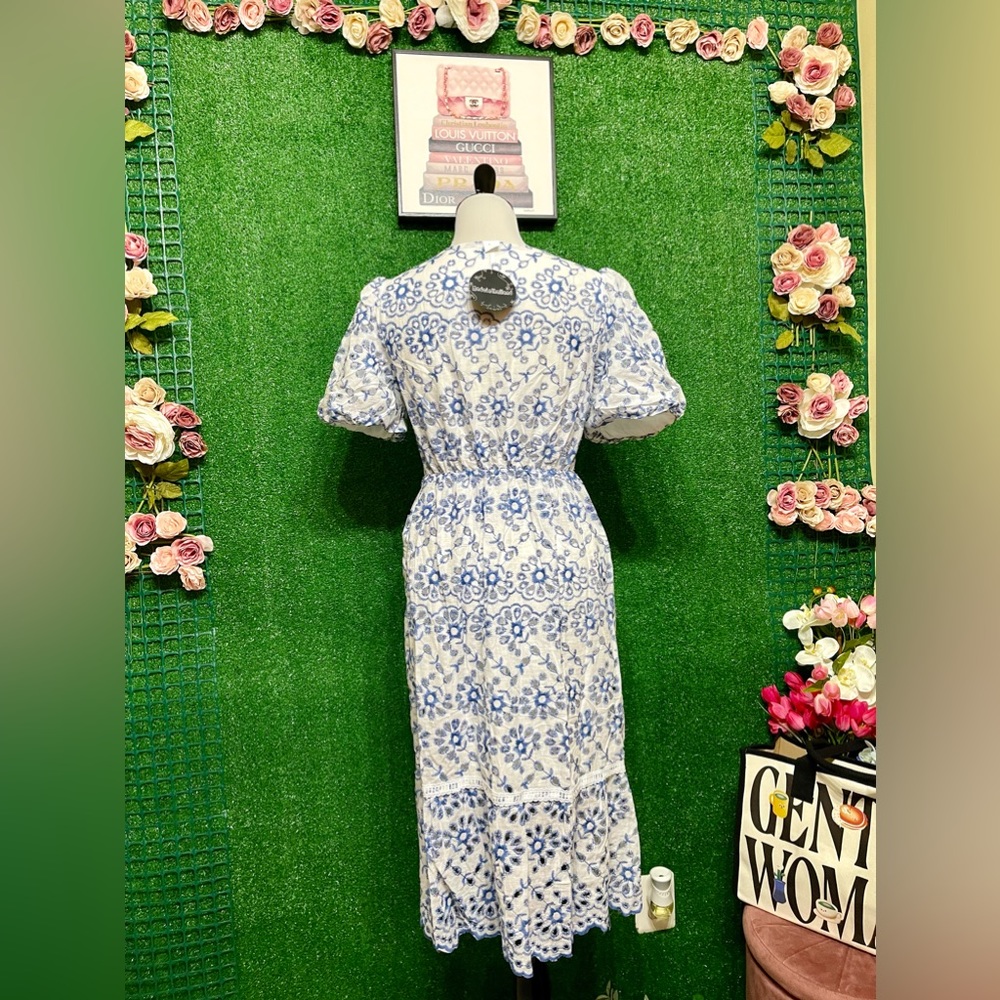 🌷Brand New eyelet dress embroidered can fit Sm up to M very nice quality!🌷 - Picture 5 of 8